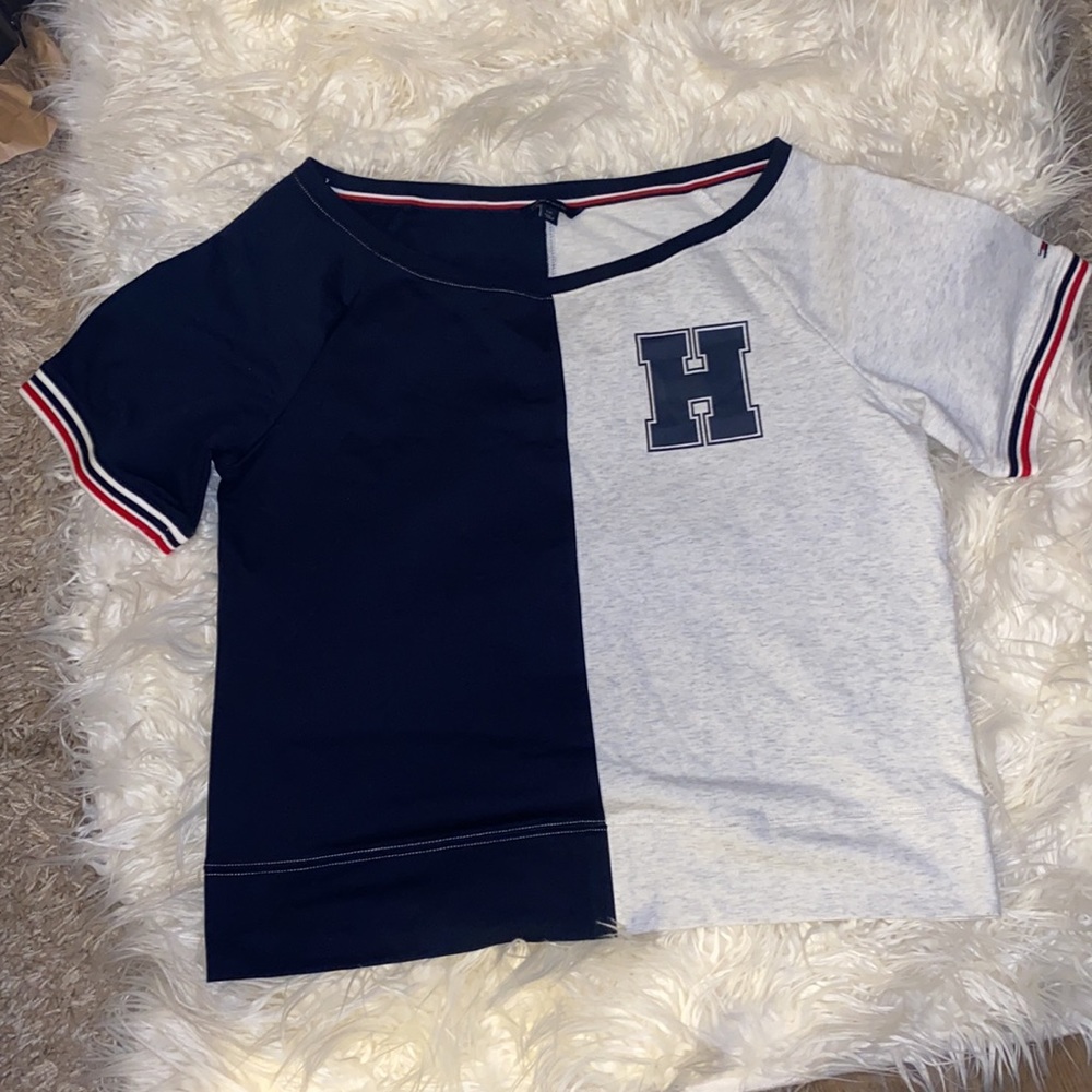 🇺🇸 Tommy Hilfiger 🇺🇸 Color Spliced Boatneck Tee